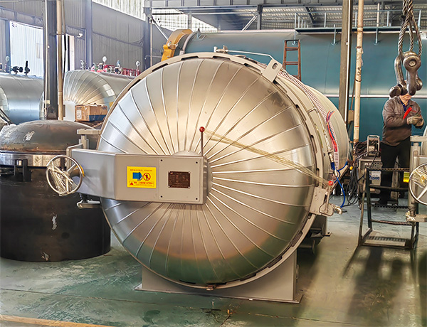 温度均匀快速加工硫化罐